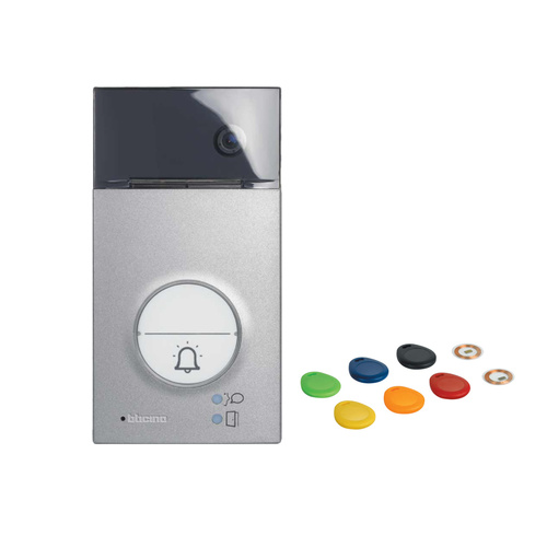 Bticino LINEA 3000 ENT PANEL WITH VIDEO & BADGE READER (E62240)